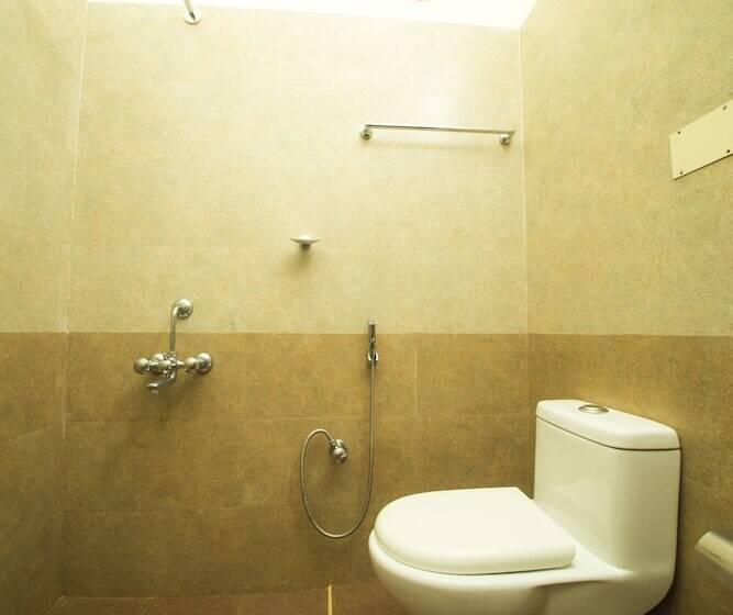 منتجع Thiruvambadi Beach Retreat