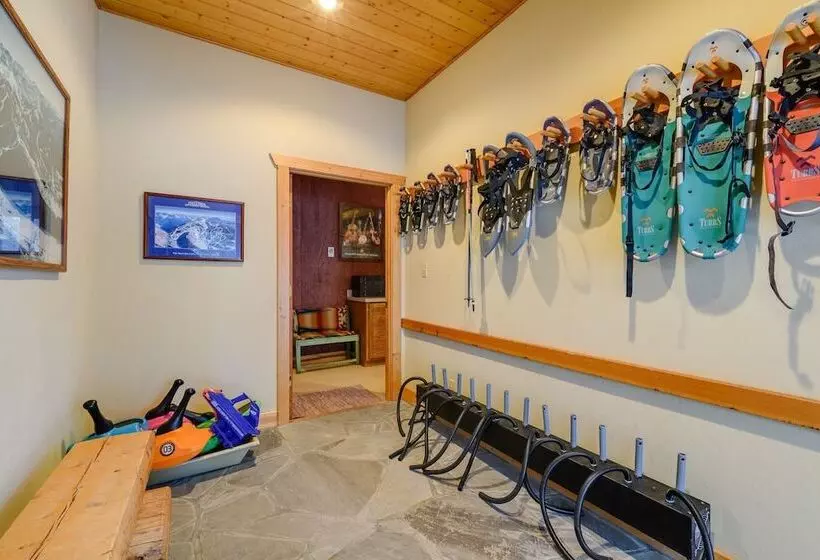 Snowdrift Cabin By Avantstay Breathtaking Home W/ Prime Ski Access