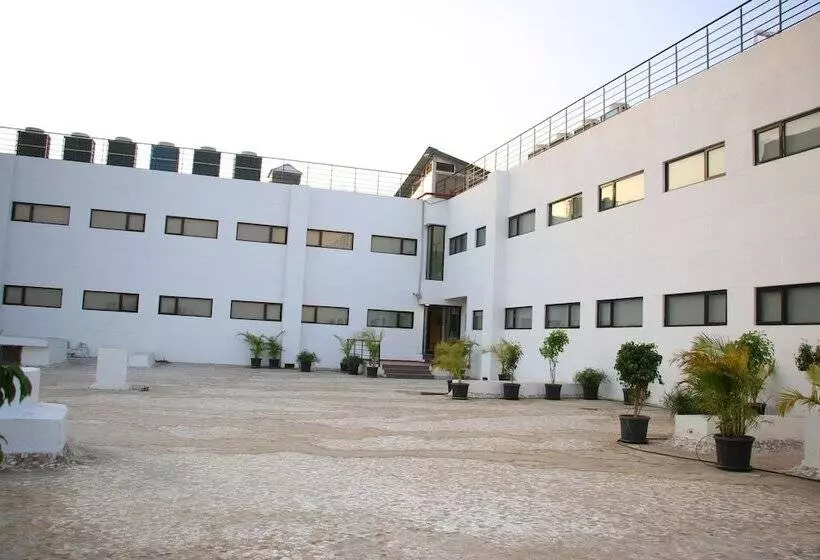 7 Apple Hotel Aurangabad