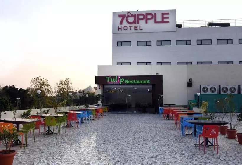 7 Apple Hotel Aurangabad