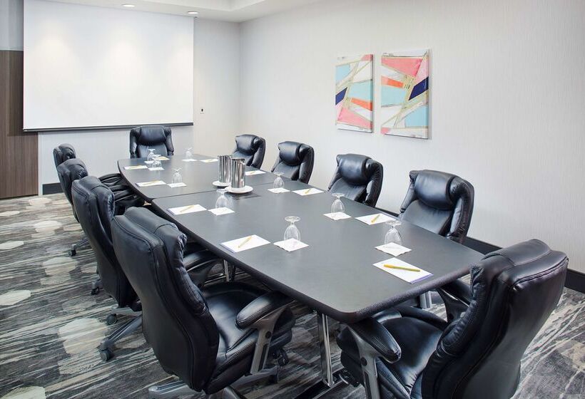 فندق Hilton Garden Inn Dallas/arlington South