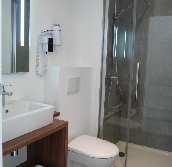 هتل Hôtel Mary S   Caen Centre Gare Sncf