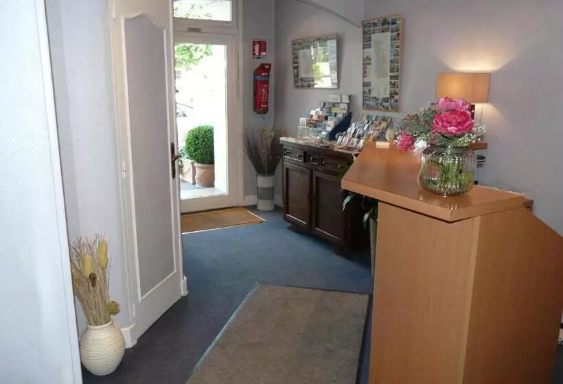 ホテル Hôtel Mary S   Caen Centre Gare Sncf