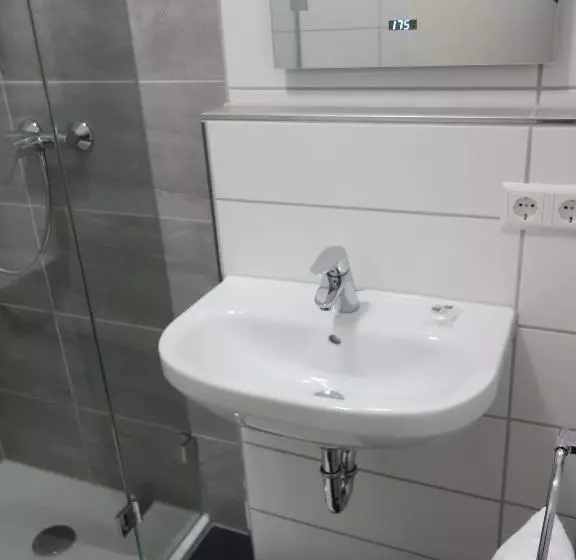 Hotelli Victoria Living