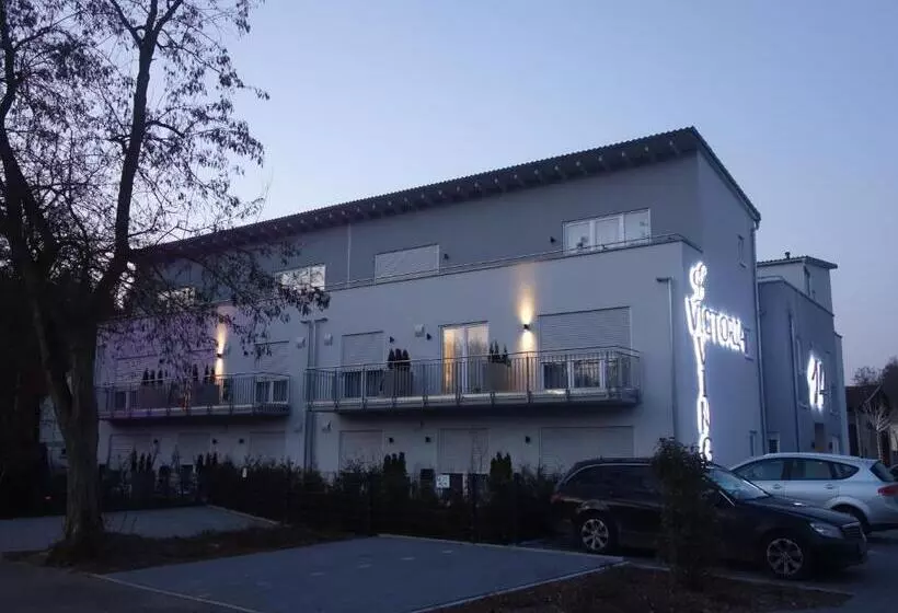 Hotelli Victoria Living