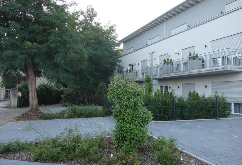 בית מלון כפרי Victoria Living