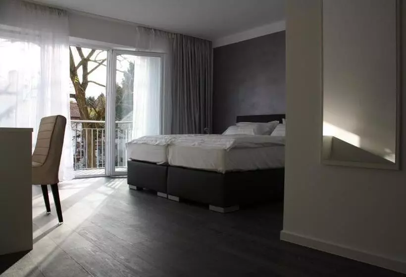 Hotelli Victoria Living