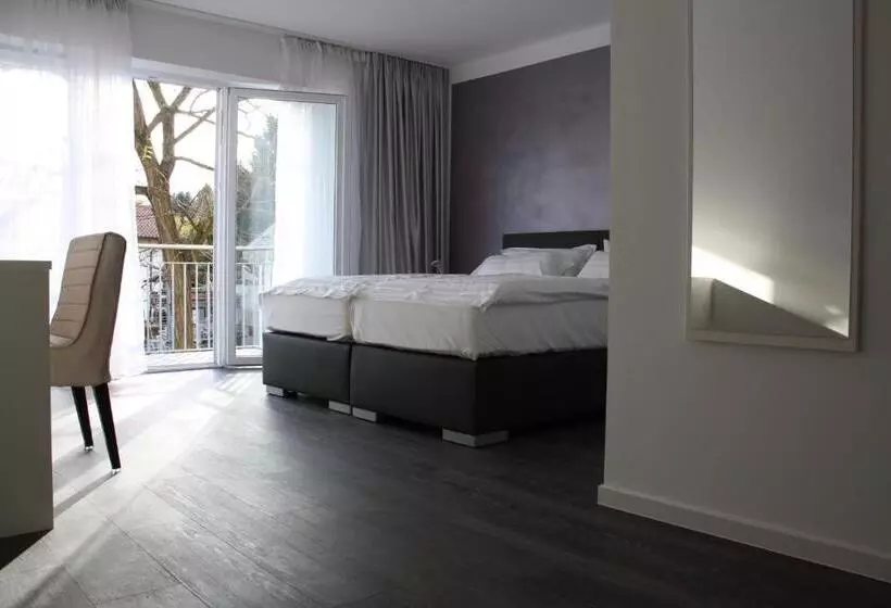 Hotelli Victoria Living