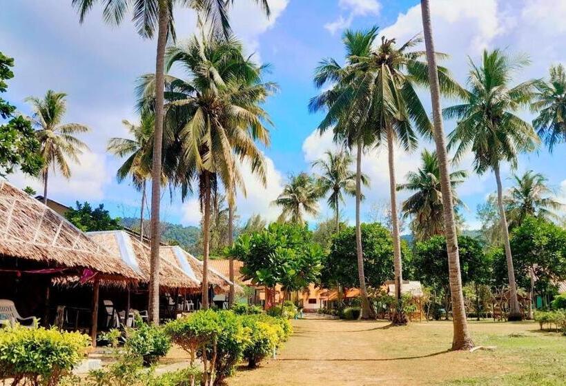 Lanta L.d. Beach Bungalow