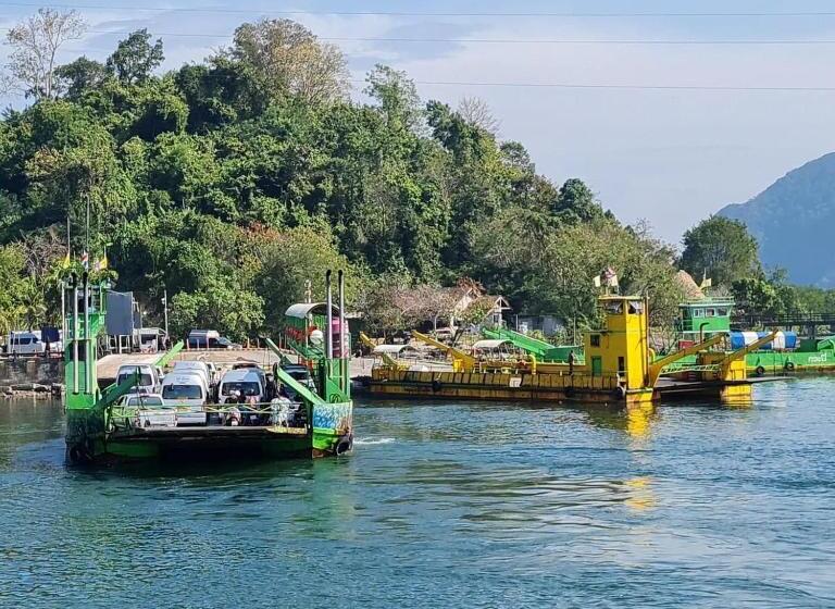 Lanta L.d. Beach Bungalow