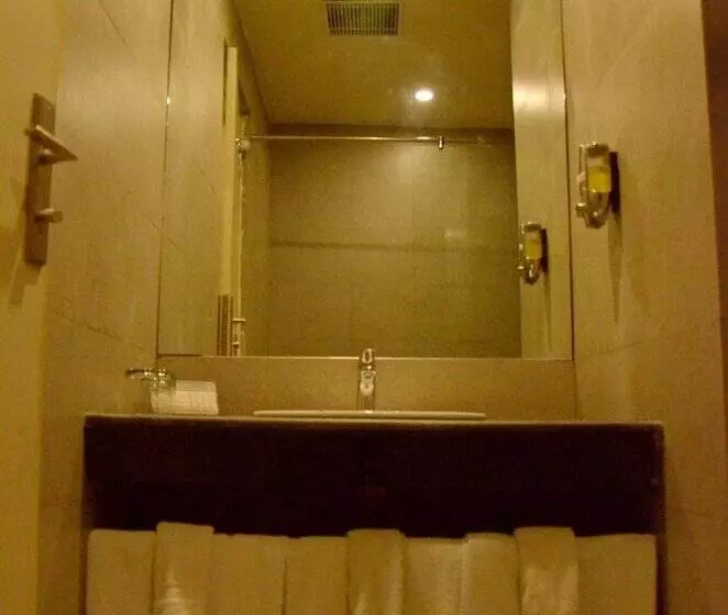 Max Hotels Prayagraj