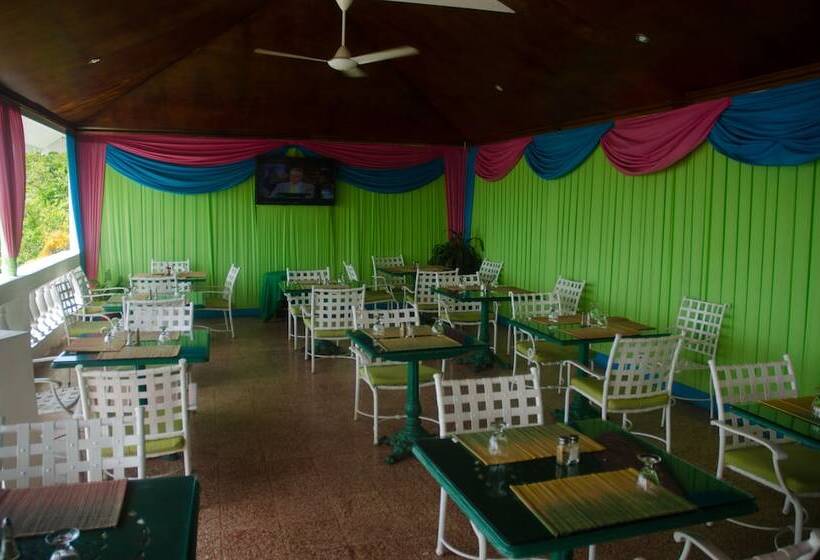 Montego Bay Club Apartments