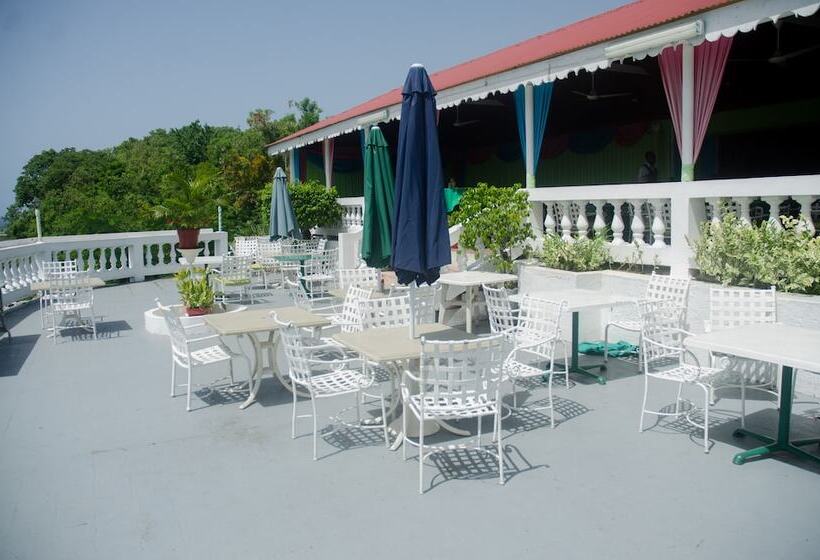 Montego Bay Club Apartments