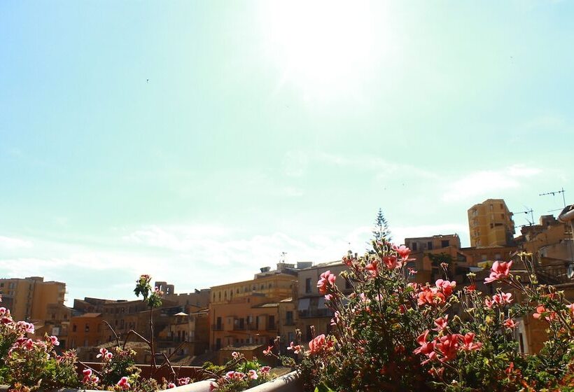 پانسیون Atenea 191