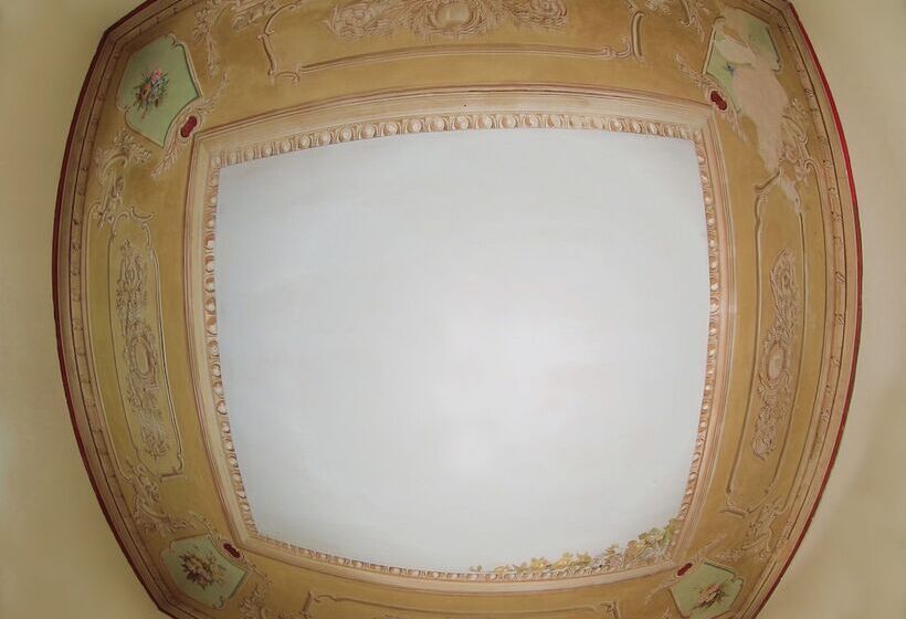 پانسیون Atenea 191