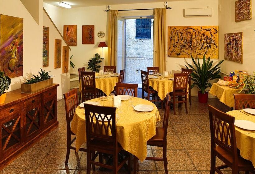 پانسیون Atenea 191