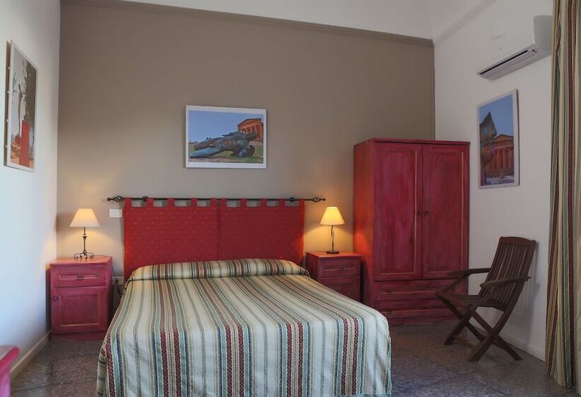 پانسیون Atenea 191