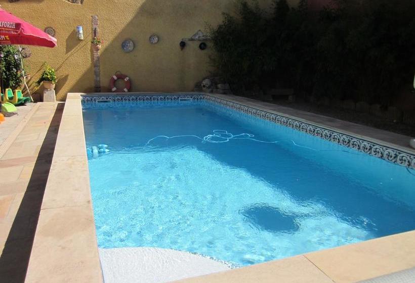 مبيت وإفطار Chez Martine Côté Canal