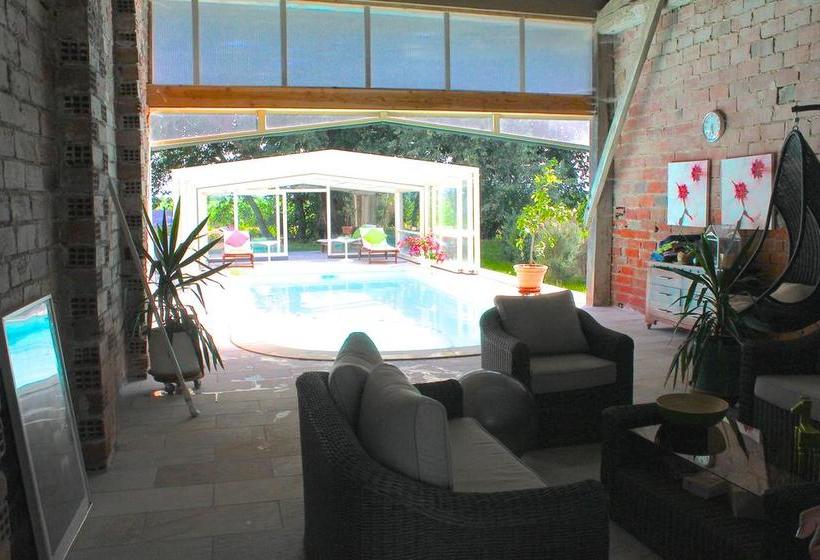 مبيت وإفطار La Ferme De Bellune