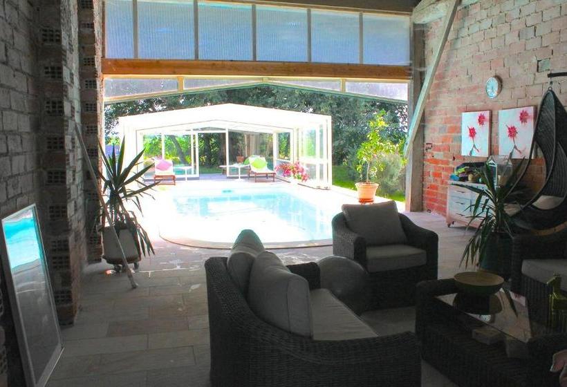 مبيت وإفطار La Ferme De Bellune