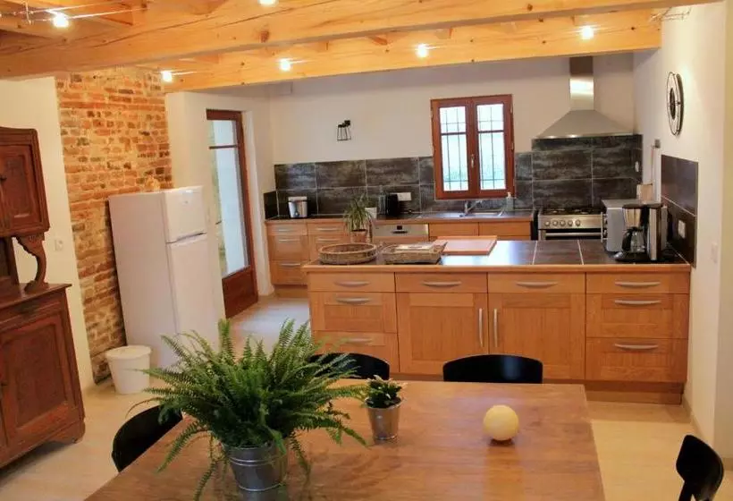 Aamiaismajoitus (B&B) La Ferme De Bellune