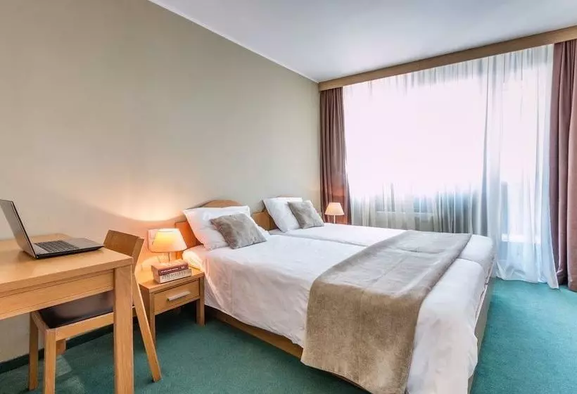 Hotel Arena Annex