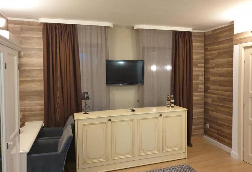 هتل Bizant Boutique