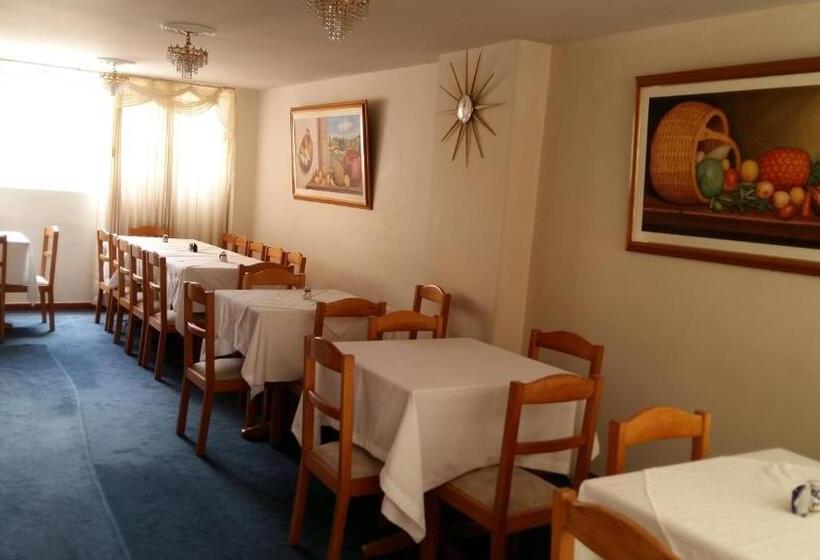 هتل Catalina Real