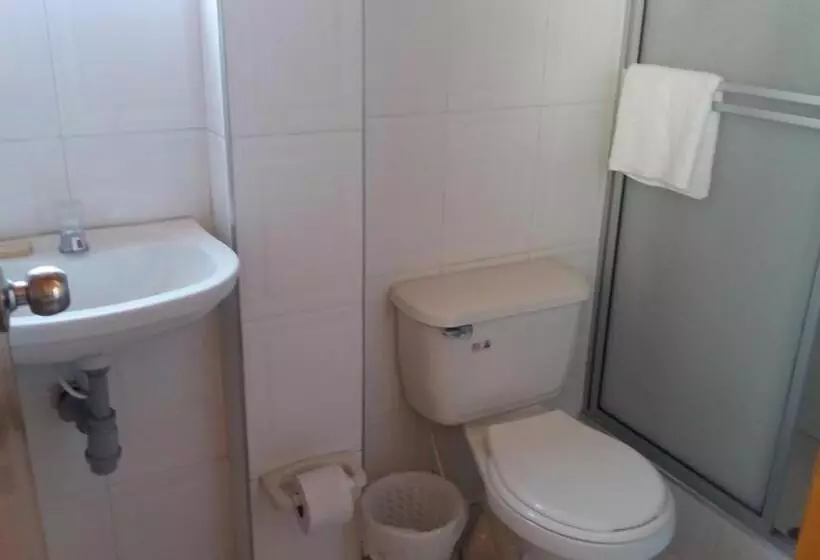 Hotelli Catalina Real