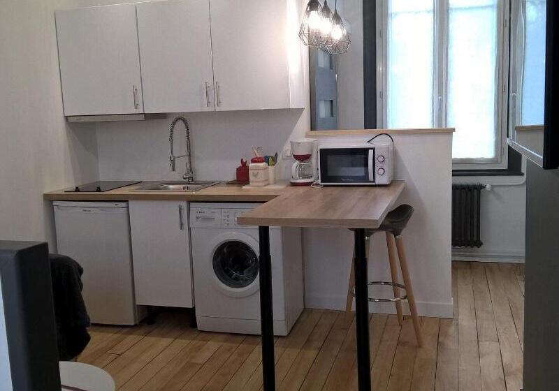 هتل La Salamandre