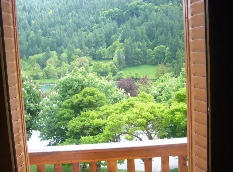 هتل Le Relais Du Lac