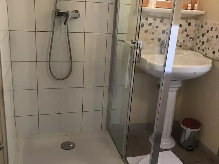 Hotelli Magdeleine