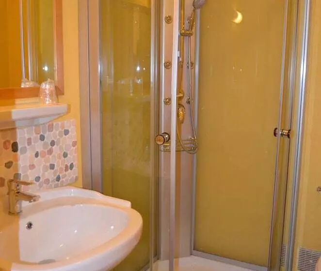Hotelli Magdeleine