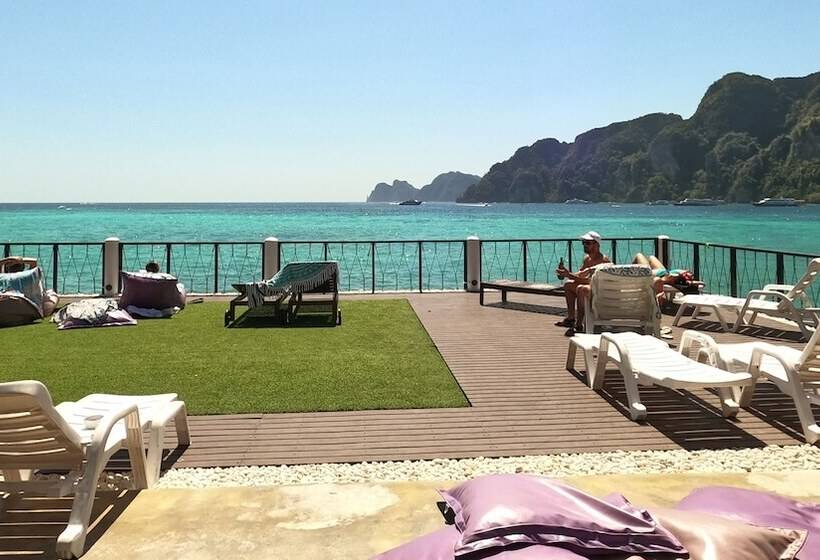 Phi Phi Don Chukit Resort