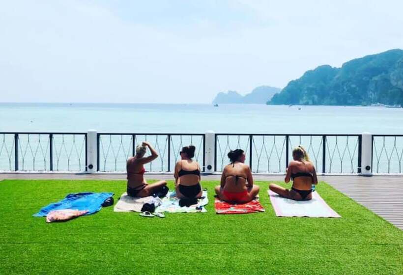 Phi Phi Don Chukit Resort