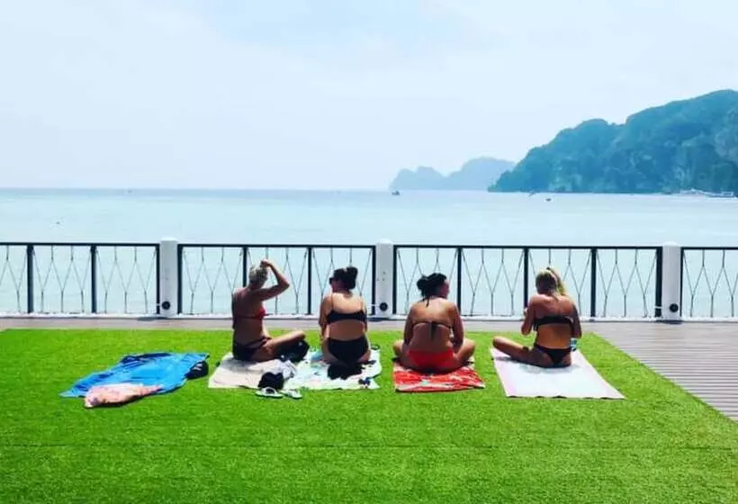 Phi Phi Don Chukit Resort