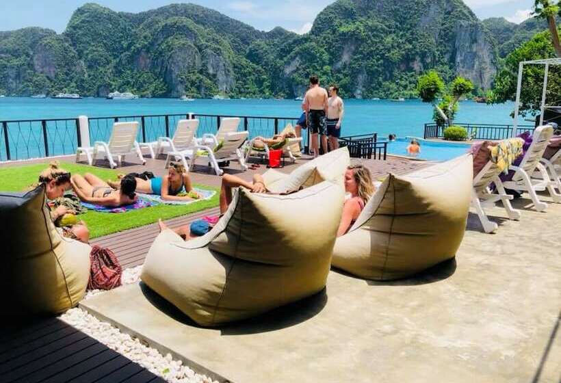 Phi Phi Don Chukit Resort
