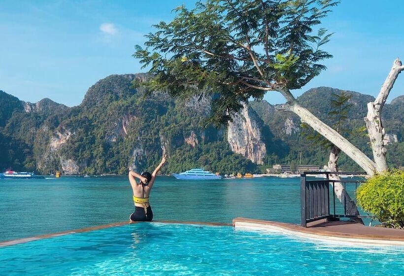 Phi Phi Don Chukit Resort
