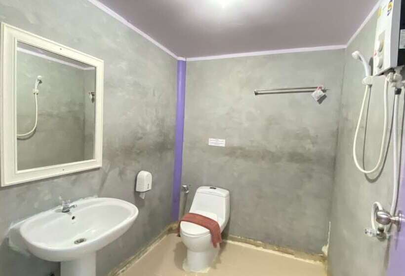 Phi Phi Don Chukit Resort