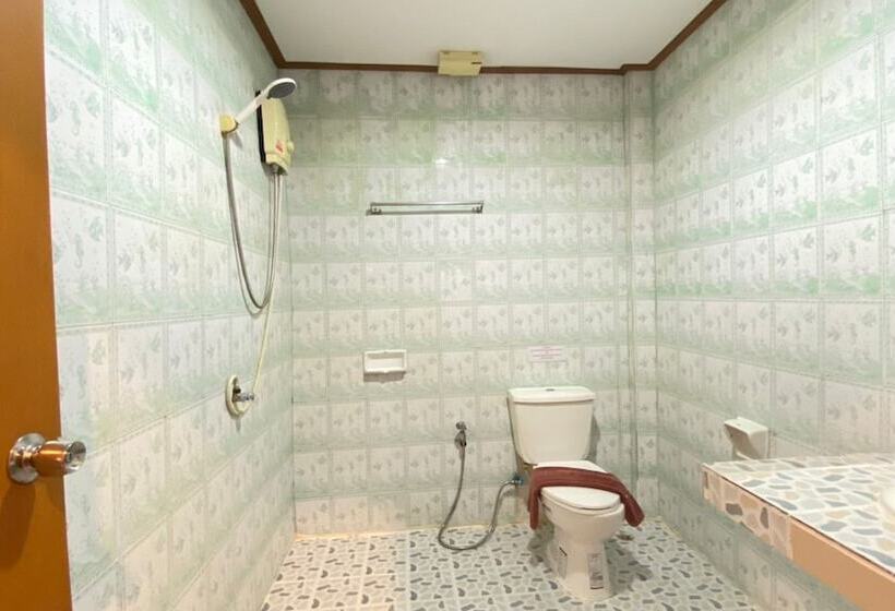 Phi Phi Don Chukit Resort