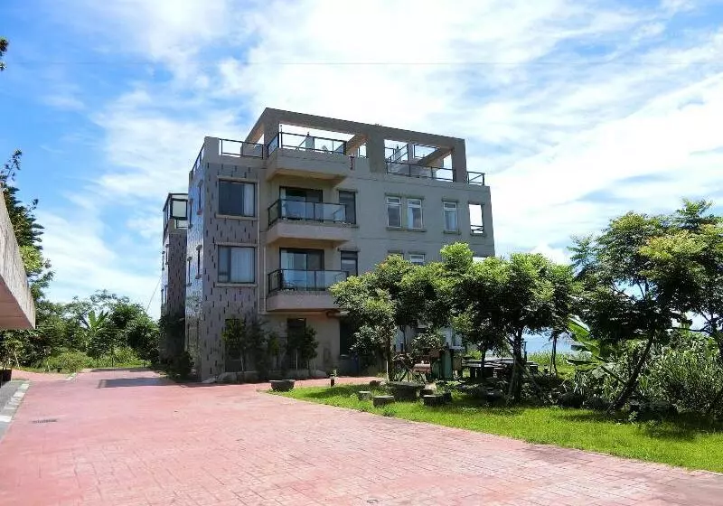 Whitecaps B&b