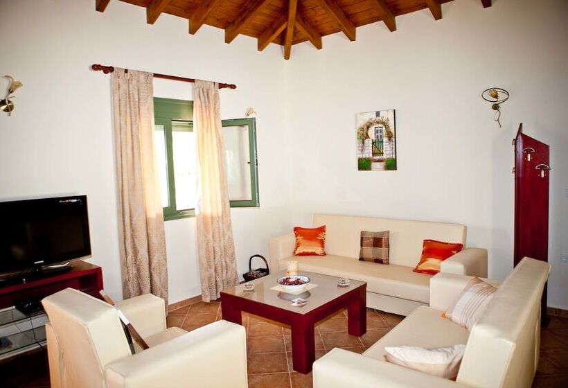 בית מלון כפרי Aselinos Suites