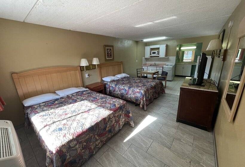 فندق Clearwater Inn