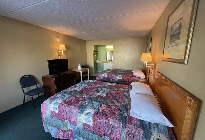 فندق Clearwater Inn