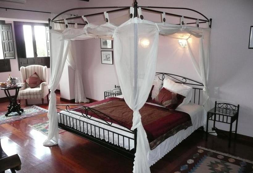 호텔 Cortijo Puerto El Peral