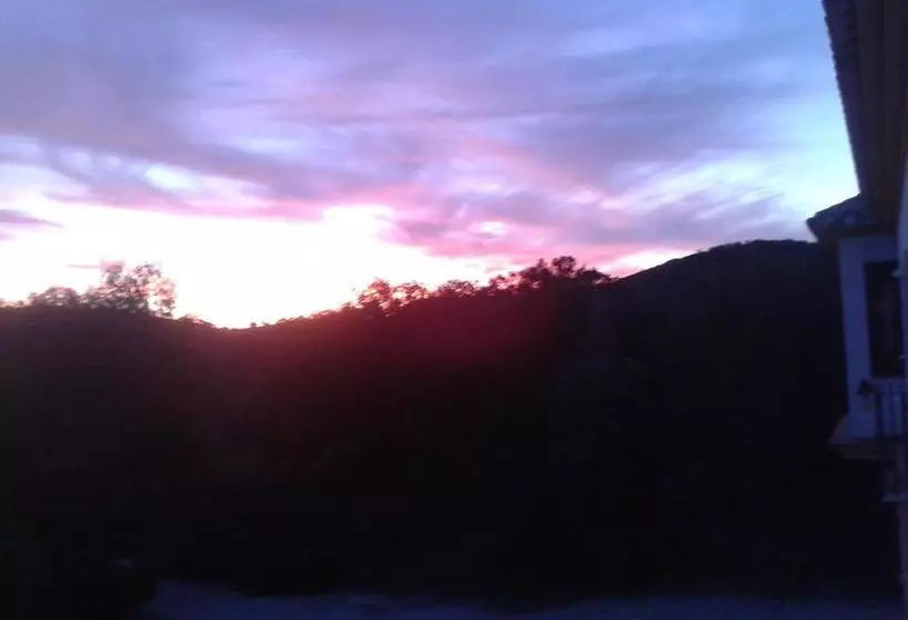 ホテル Cortijo Puerto El Peral