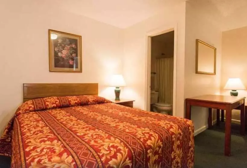 هتل Cumberland Kings Bay Lodge
