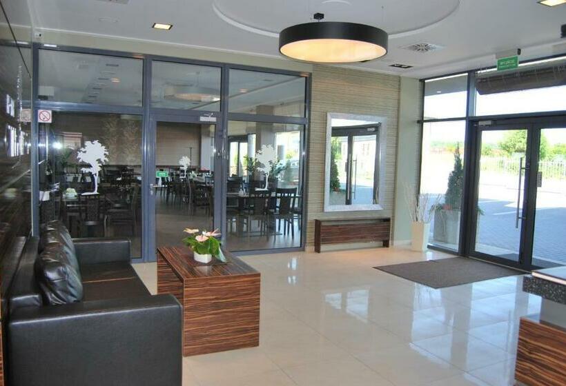 בית מלון כפרי Cztery Brzozy Gdańsk Kowale