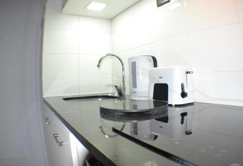 Hotel Encomenderos Apart