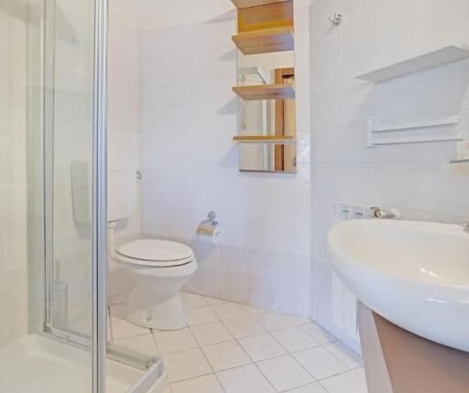 בית מלון כפרי Grotto Bagat